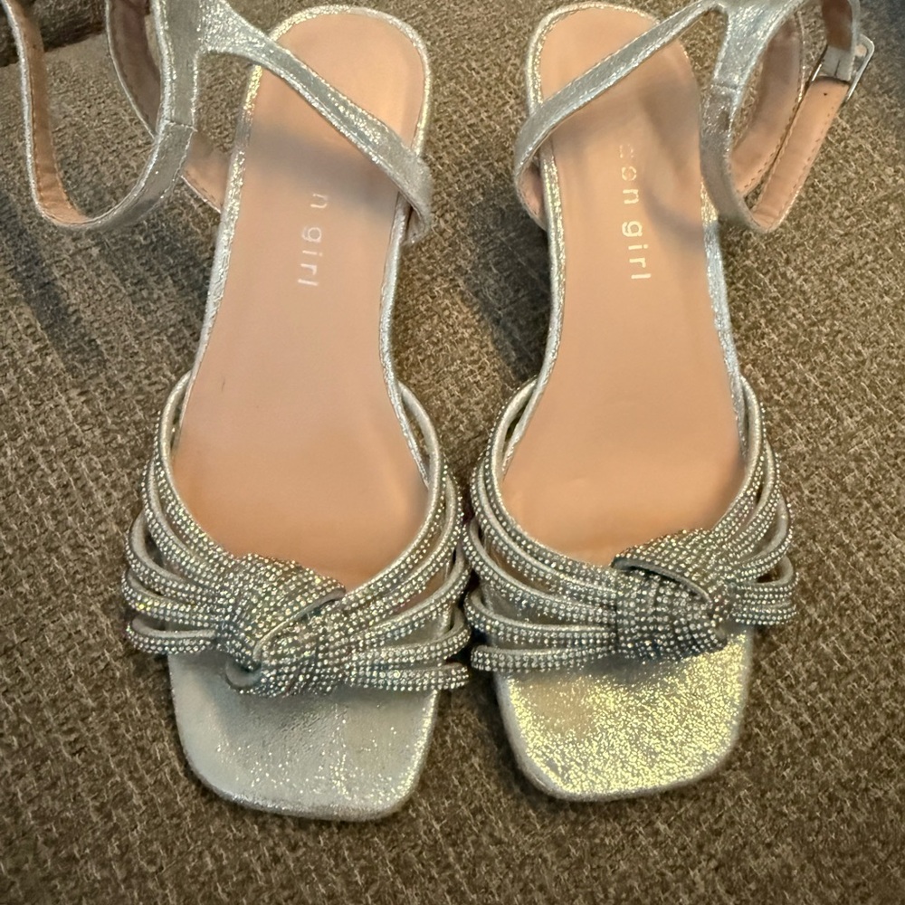 Madden Girl Silver Dress Shoes